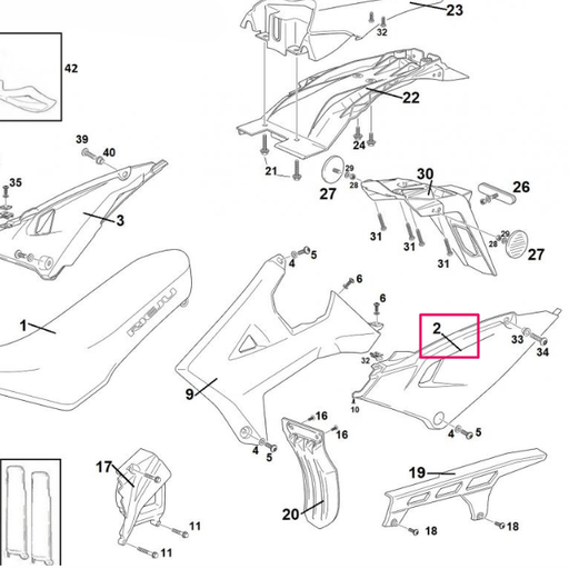 [0/R00.570.5313] Tapa trasera lateral izquierda Rieju 50 MRT Pro Trophy 2022 - Blanco